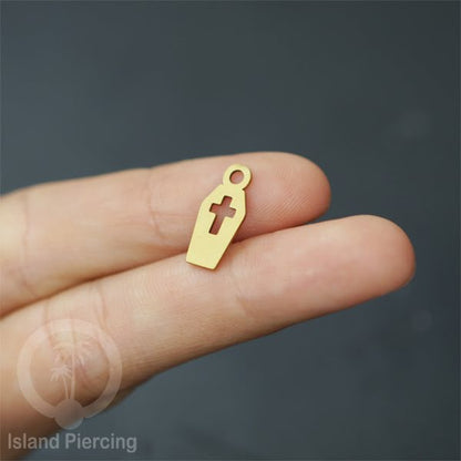 Body Jewelry Charm Stainless Liotin model Halloween Gothic jewelry warna gold, tengkorak sihir peti...