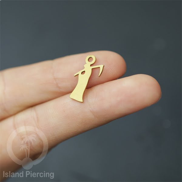 Body Jewelry Charm Stainless Liotin model Halloween Gothic jewelry warna gold, tengkorak sihir peti...