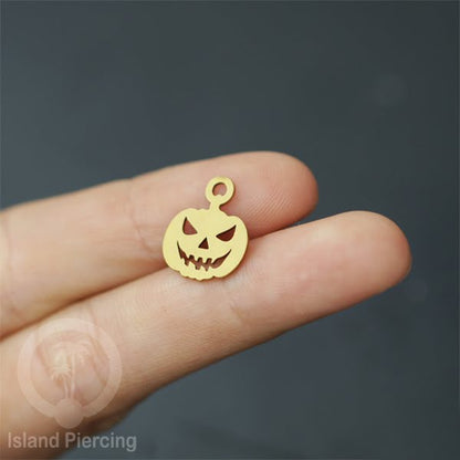 Body Jewelry Charm Stainless Liotin model Halloween Gothic jewelry warna gold, tengkorak sihir peti...