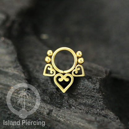 Piercing Charm Liotin Stainless warna silver &amp; gold yang tertutup khusus Stacking ring model segment ring yang di pasang banyak.