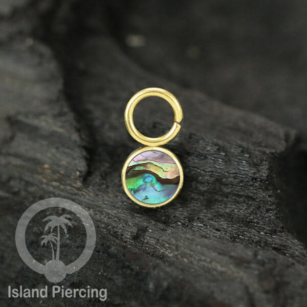 Piercing Charm yang Liotin Stainless manis warna gold dengan batu kecil pilihan warna