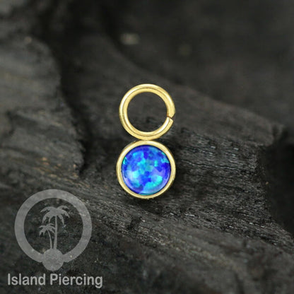 Piercing Charm yang Liotin Stainless manis warna gold dengan batu kecil pilihan warna
