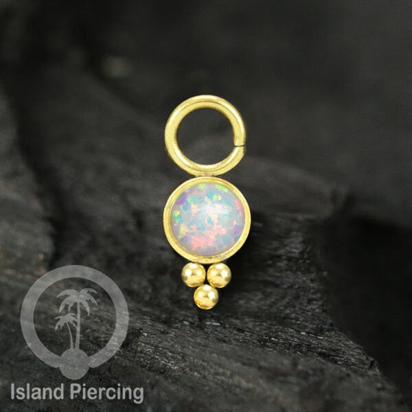 Piercing Charm yang Liotin Stainless manis warna gold dengan batu kecil pilihan warna