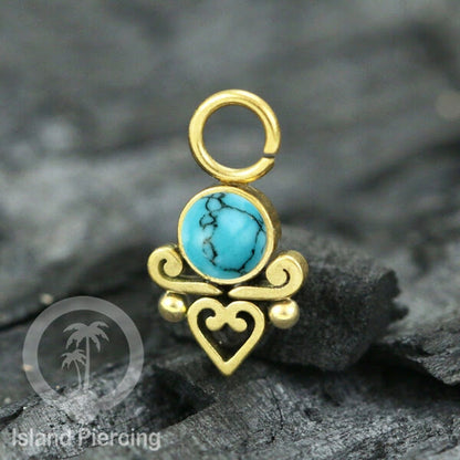 Piercing Charm yang Liotin Stainless manis warna gold dekorasi hati kecil dan batu berwarna