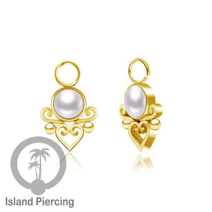 Piercing Charm yang Liotin Stainless manis warna gold dekorasi hati kecil dan batu berwarna