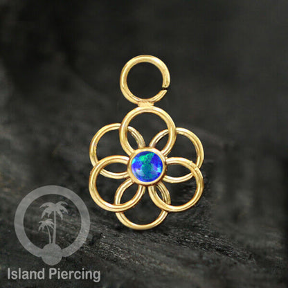 Piercing Charm yang Liotin Stainless bentuk flower of Life dengan batu kecil