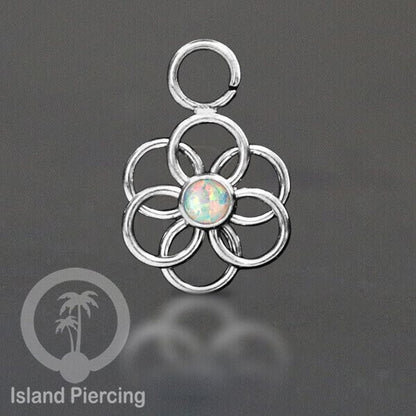Piercing Charm yang Liotin Stainless bentuk flower of Life dengan batu kecil