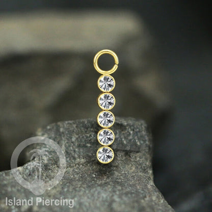 Koleksi Charm yang Liotin Piercing Stainless warna gold sangat lux dengan Kristal Zircon