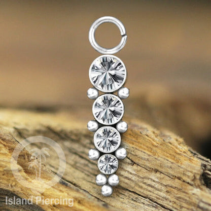 Koleksi Charm yang Liotin Piercing Stainless warna silver sangat lux dengan Kristal Zircon