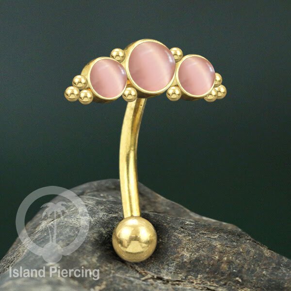 Stainless Steel Belly Piercing, Tindik Pusar Baja warna gold dengan 3 batu