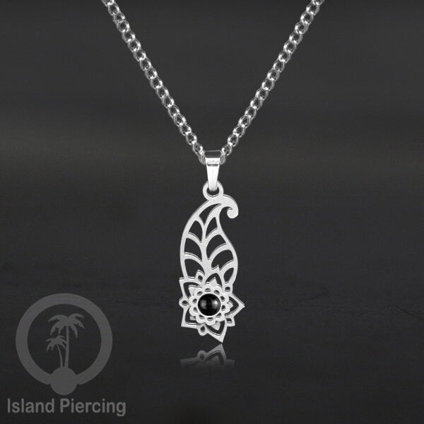 Kalung Stainless Liontin warna silver kecil motif Bunga dengan Resin. Steel Necklacel with Epoxy