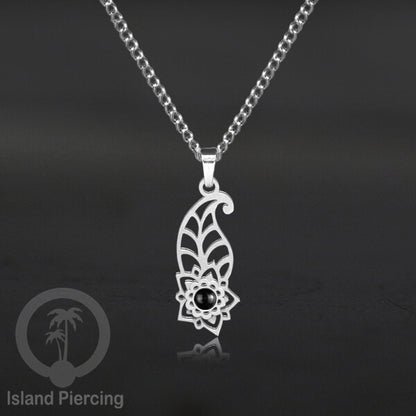 Kalung Stainless Liontin warna silver kecil motif Bunga dengan Resin. Steel Necklacel with Epoxy