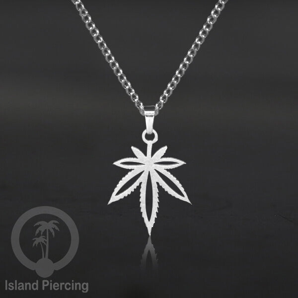 Kalung Liontin Stainless warna silver desain Tree of Life, Hamsa, Salip, Jamur...