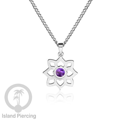 Perhiasan Kalung Stainless warna Silver dengan Liontin kecil Resin, Steel Necklace/Pendant