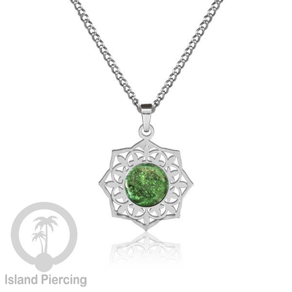 Perhiasan Kalung Stainless warna Silver dengan Liontin Resin motif Mandala. Steel Charm Necklace