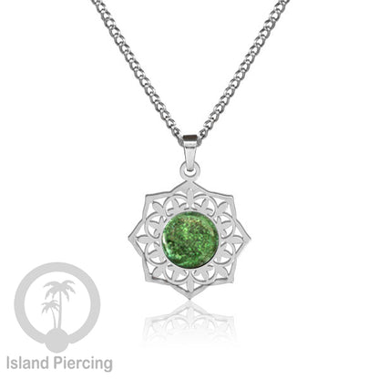 Perhiasan Kalung Stainless warna Silver dengan Liontin Resin motif Mandala. Steel Charm Necklace