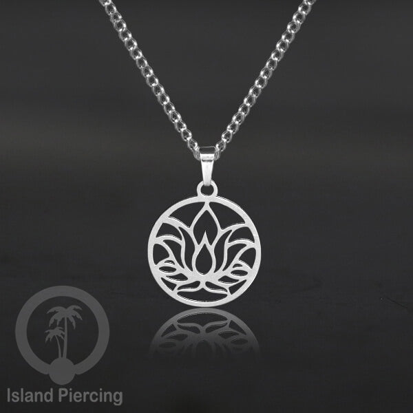 Steel Chain Necklace with Charm, Aksesoris Kalung Stainless dengan Liontin kecil