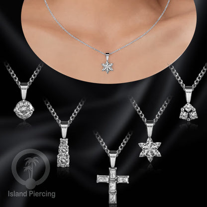 Liontin kecil warna silver dengan Kristal Zircon. Steel Necklace with Zirconia Crystals