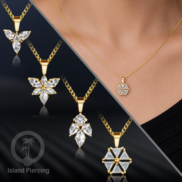 Kalung Liontin stainless warna gold dengan Kristal Zircon. Steel Necklace with Crystal Charm