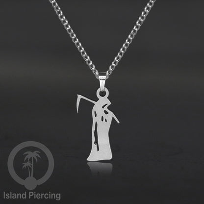 Necklace Halloween Kalung Stainless warna silver Liotin motif gothic tengkorak, peti, sihir
