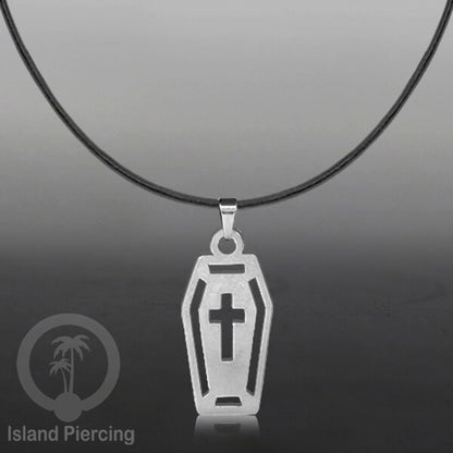 Necklace Halloween Kalung kulit dengan Liotin Stainless warna silver motif gothic tengkorak, peti, sihir
