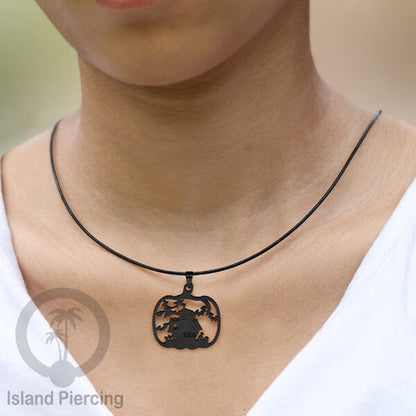 Necklace Halloween Kalung kulit dengan Liotin Stainless warna hitam motif gothic tengkorak, peti, sihir