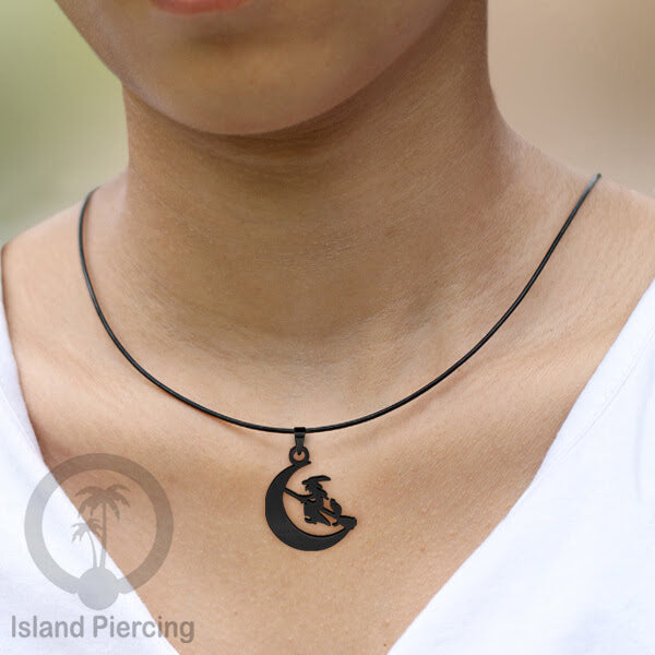 Necklace Halloween Kalung kulit dengan Liotin Stainless warna hitam motif gothic tengkorak, peti, sihir