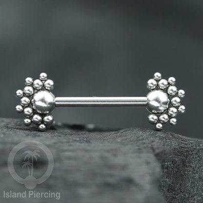 Steel nipple piercing, Steel barbells, Tindik puting berbahan Stainless steel, warna silver.