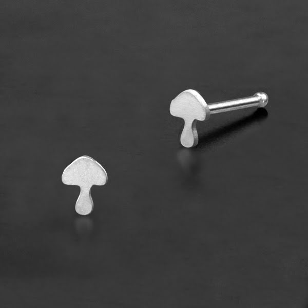 Nose Pin Piercing Jewelry Perhiasan Hidung warna silver banyak pilihan desain popular