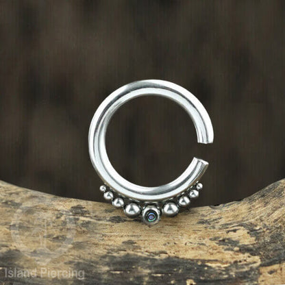 Tindik stainless body piercing, lingkaran terbuka dengan las bola pakai tangan