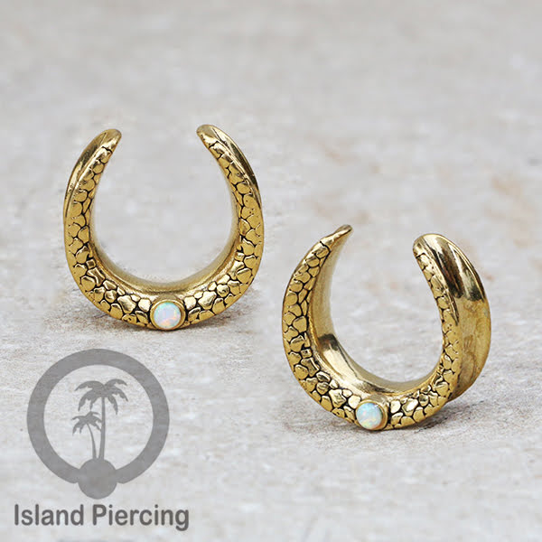 Steel Ear-tunnel Body Jewelry Plug Stainless saddle style with white Opal