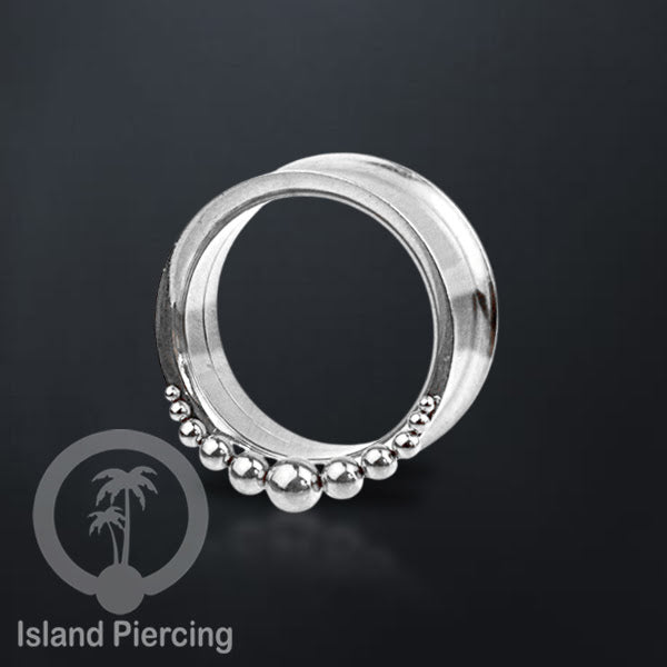Anting Tunnel Piercing Stainless warna silver Body Jewelry sederhana tapi cantik