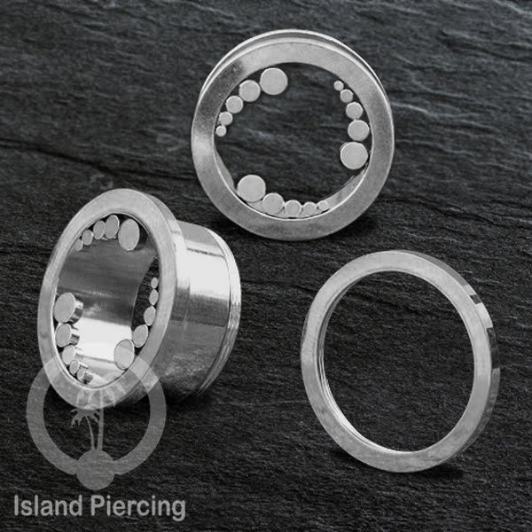 Anting tunnel Piercing stainless warna silver cocok untuk body jewelry