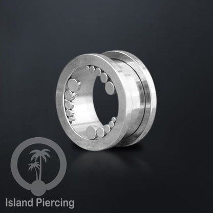 Anting tunnel Piercing stainless warna silver cocok untuk body jewelry