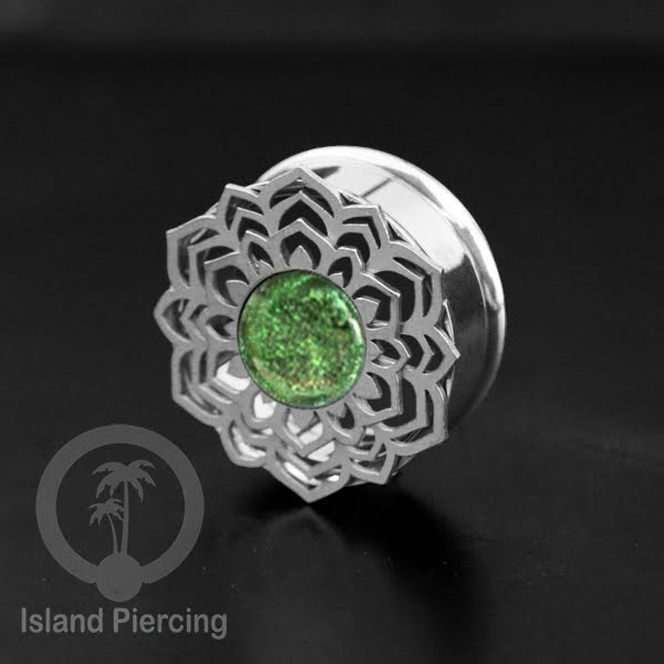 Anting Tindik Plug Stainless Mandala warna silver, Steel Ear-tunnel dengan Epoxy warna Hijau