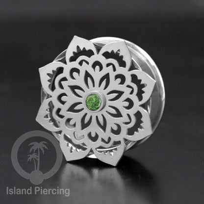 Anting Tindik Plug Stainless Mandala warna silver, Steel Ear-tunnel dengan Epoxy warna Hijau