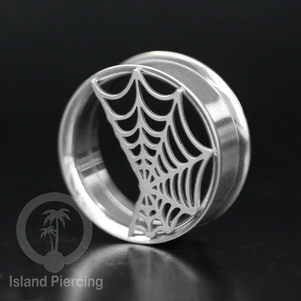 Anting Tindik Plug Stainless warna silver Ear-tunnel ukuran besar motif Saring Laba2 dan lain yang unik