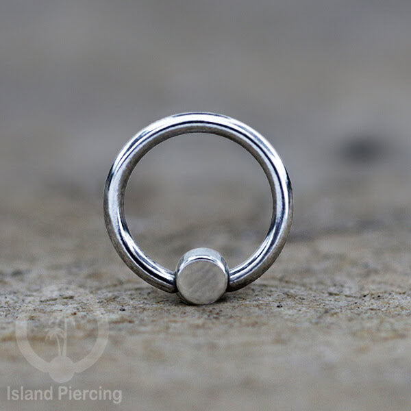 BCR piercing stainless bentuk datar,  tindik tragus, daith, helix, bibir atau alis