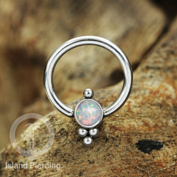 BCR piercing stainless warna Silver dengan batu. Tragus, daith, helix, tindik alis dan septum ring