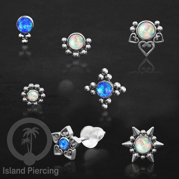 Anting Stud Stainless Earring warna silver dengan batu Opal Biru dan Putih