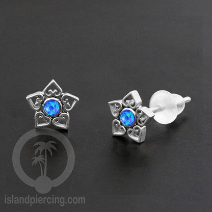 Anting Stud Stainless Earring warna silver dengan batu Opal Biru dan Putih