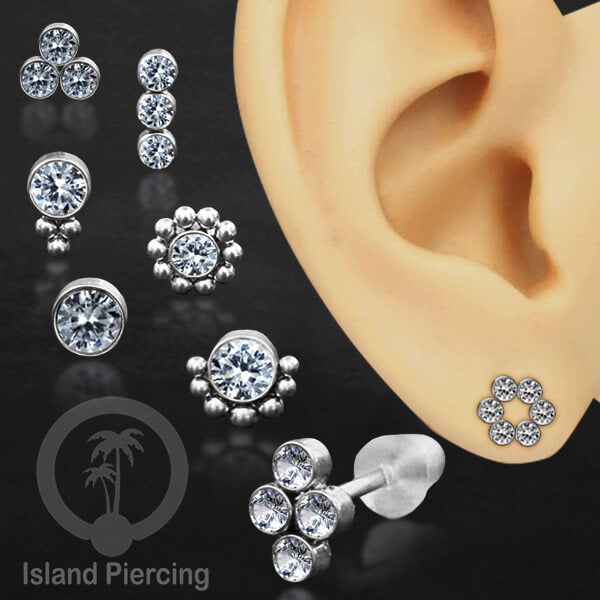 Anting Stud Stainless Earring warna silver dengan batu Kristal Zirconia