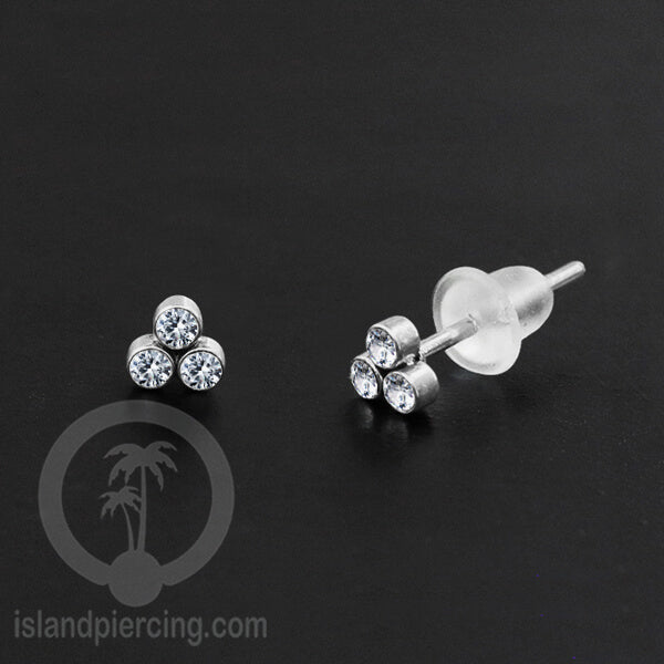 Anting Stud Stainless Earring warna silver dengan batu Kristal Zirconia