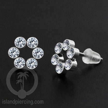 Anting Stud Stainless Earring warna silver dengan batu Kristal Zirconia