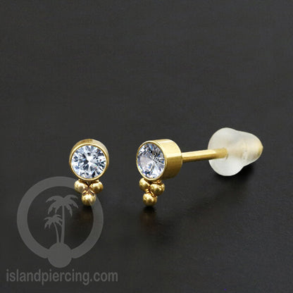 Anting Stud Stainless Earring warna gold dengan batu Kristal Zirconia