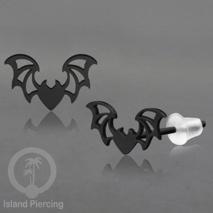Anting Stud Stainless warna hitam design serum Halloween model Tengkorak, Peti, Sihir