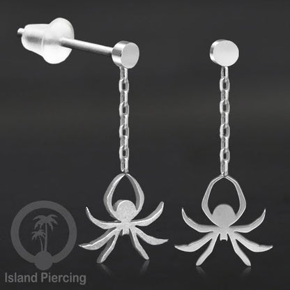 Anting Stud Stainless warna silver design serum Halloween model Tengkorak, Peti, Sihir