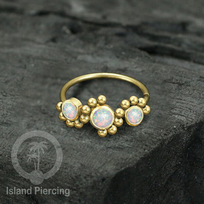 Nose Piercing Jewelry Perhiasan Hidung Nose Ring warna gold dekorasi 3 Batu