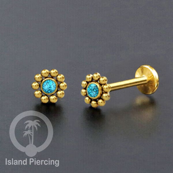 Tindik Labret push system, Threadless Piercing warna gold dengan variasi batu
