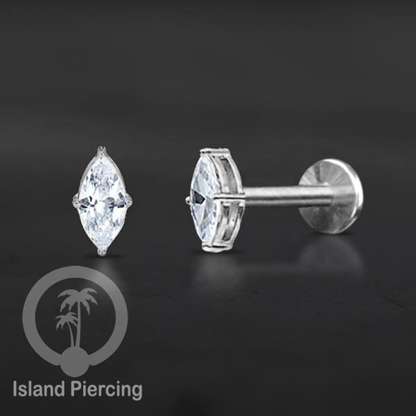 Piercing Labret Stainless Steel warna silver dengan Zirconia banyak bentuk.